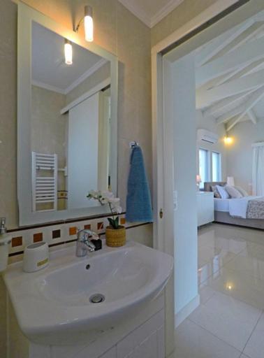 Ferienwohnung Sunray Studio In Poros Poros Town Exterior foto