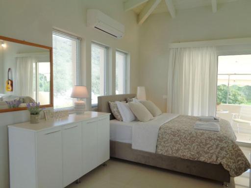 Ferienwohnung Sunray Studio In Poros Poros Town Exterior foto