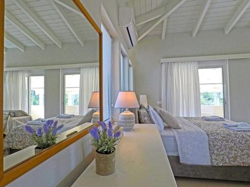 Ferienwohnung Sunray Studio In Poros Poros Town Exterior foto